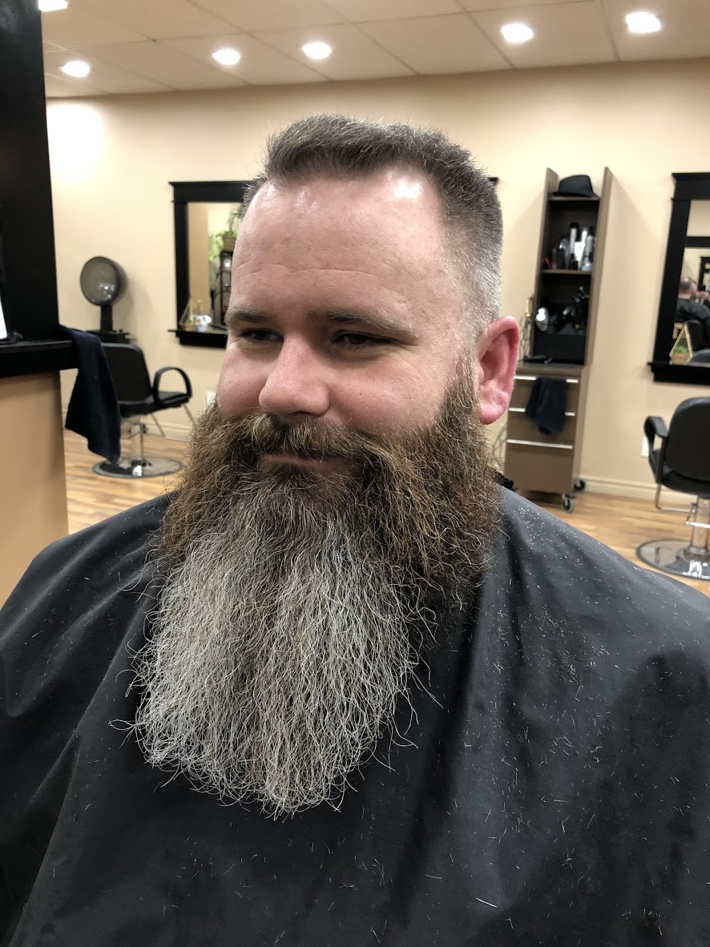 Escape Hair Studio | 650 Progress Ave, Kingston, ON K7M 4W9, Canada | Phone: (613) 384-3711