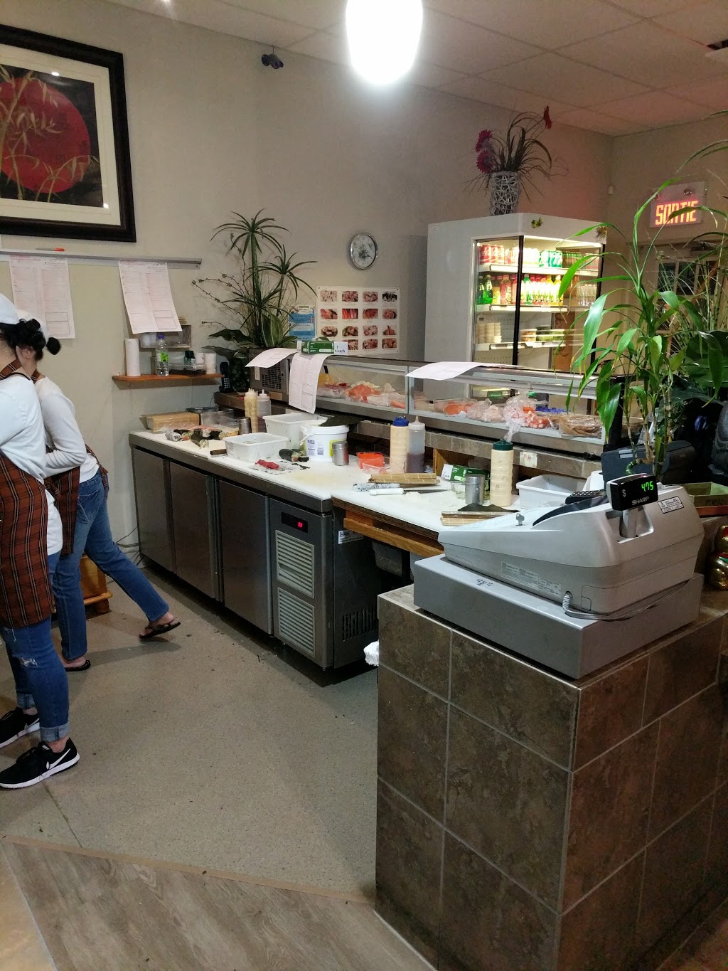 St-Adèle Sushi | 555 Boulevard de Sainte-Adèle, Sainte-Adèle, QC J8B 1A7, Canada | Phone: (450) 229-8388