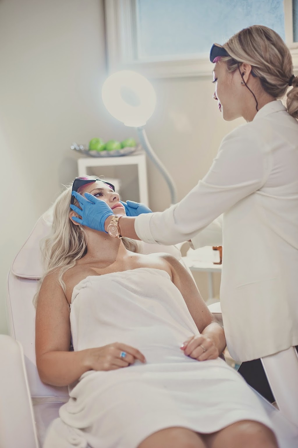 Monaco Rejuvenation Medical Spa | 42 Mansfield Dr, Ancaster, ON L9G 1M5, Canada | Phone: (905) 923-4011