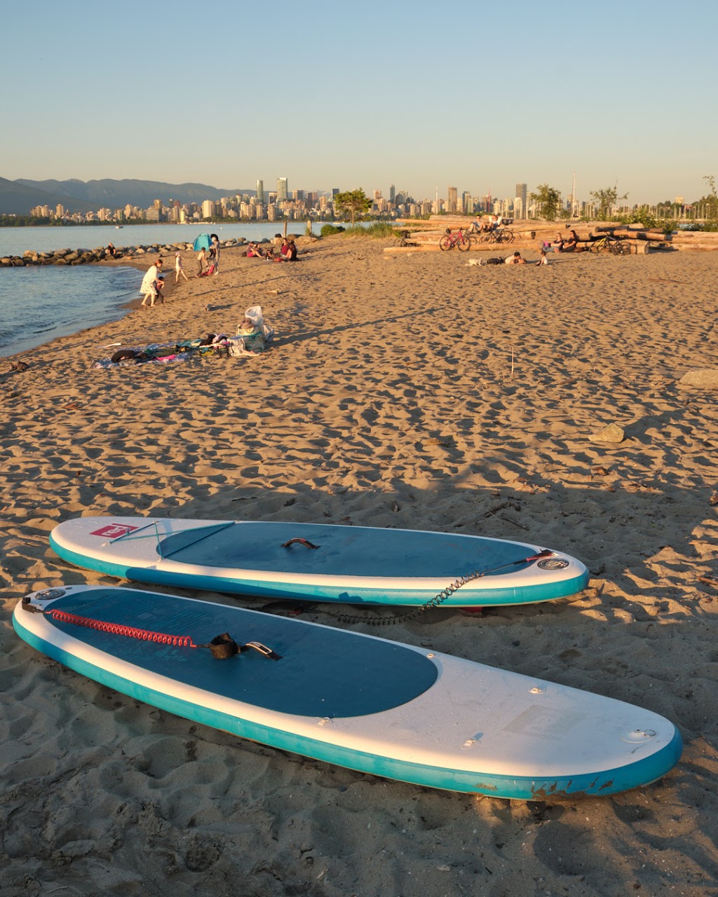 Windsure Adventure Watersports | 1300 Discovery St, Vancouver, BC V6R 4L9, Canada | Phone: (604) 224-0615