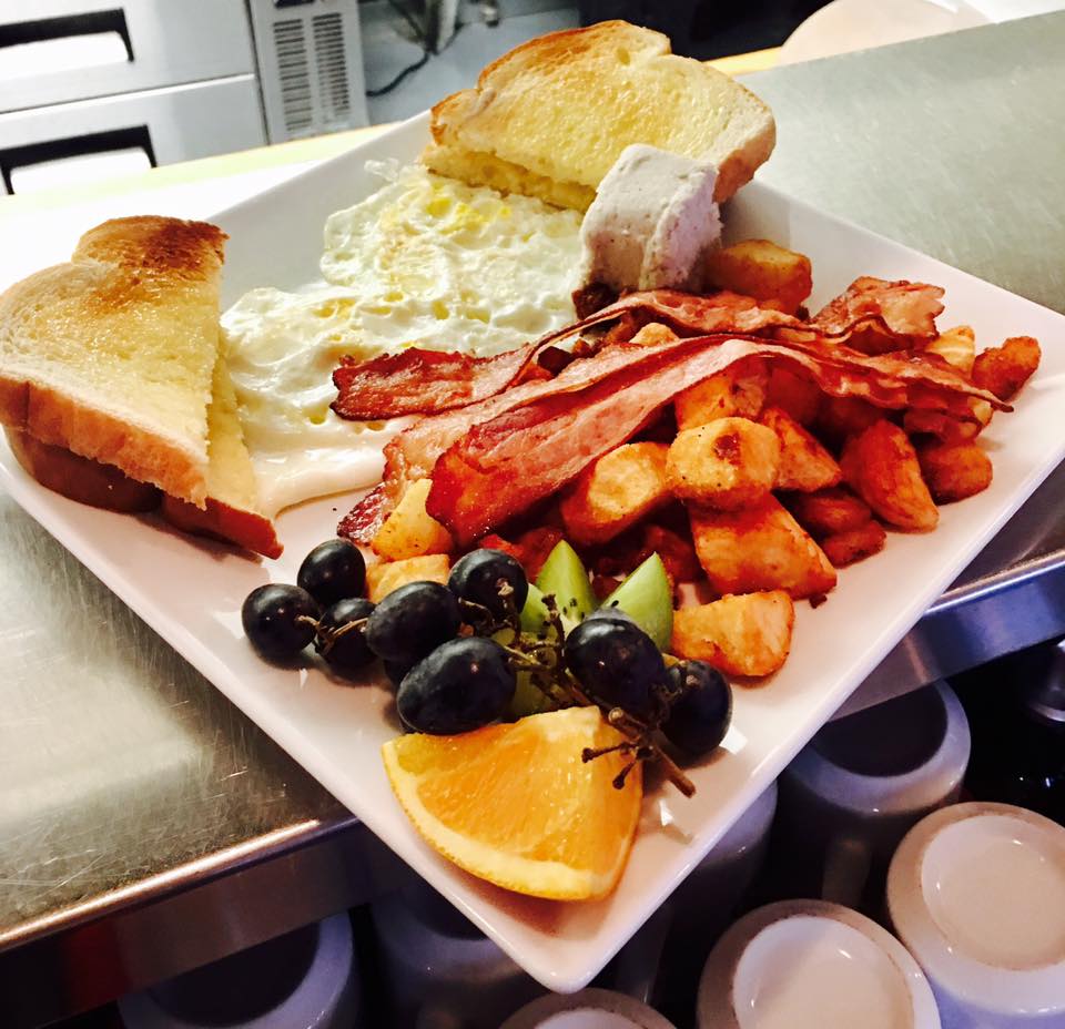 La Ferronnerie | 1001 Rue Berlier, Laval, QC H7L 3Z1, Canada | Phone: (450) 662-0008