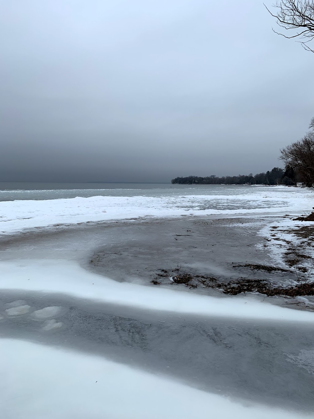 Sunnybrook Home | 825 Lake Dr E, Jacksons Point, ON L0E 1L0, Canada | Phone: (905) 722-3184