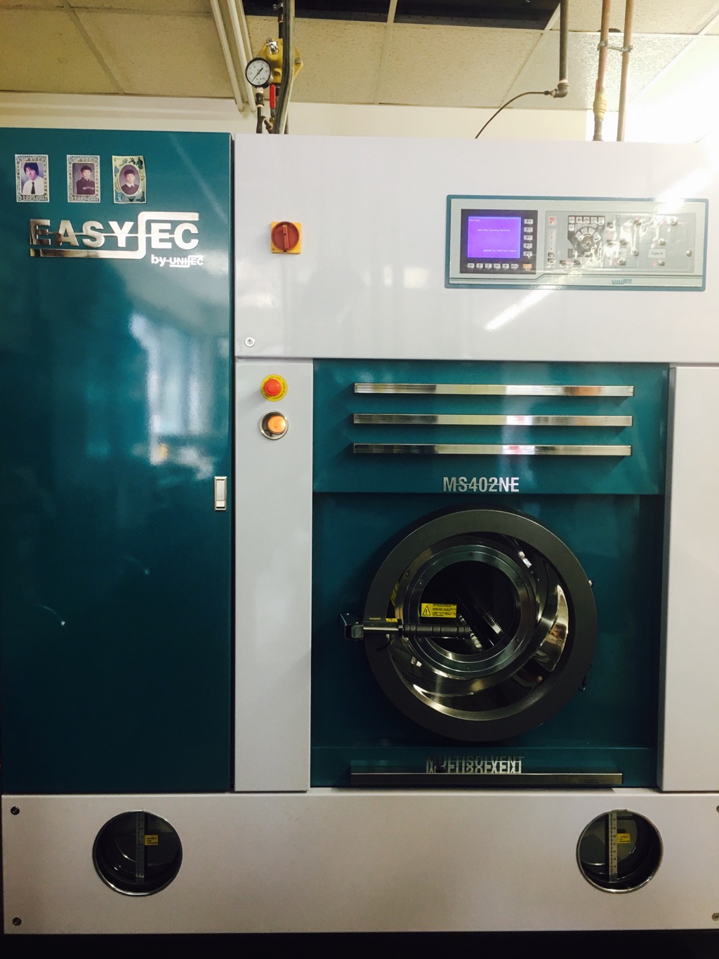 Vadiant Cleaners | 1230 Simcoe St N, Oshawa, ON L1G 4X3, Canada | Phone: (905) 728-1991
