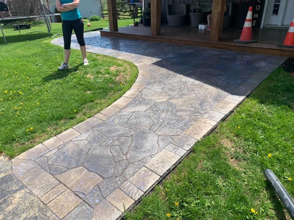 Lake Scugog Landscaping & Excavating | 11 Marsh Creek Rd, Little Britain, ON K0M 2C0, Canada | Phone: (613) 922-0100