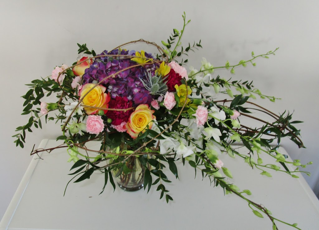 Awesome-Blossoms | 182 Merritt St, Ingersoll, ON N5C 3A3, Canada | Phone: (519) 425-0512