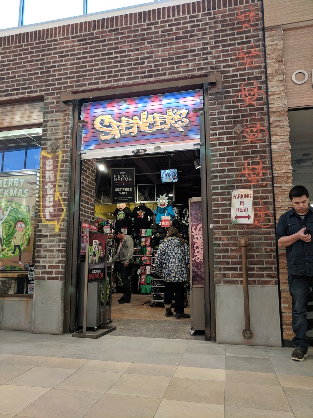 Spencers | Georgian Mall, 509 Bayfield St, Barrie, ON L4M 4Z8, Canada | Phone: (800) 762-0419