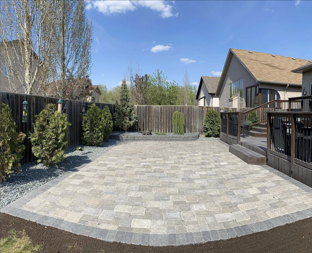 Gittins Landscaping | 33 Courage Pl, Winnipeg, MB R3X 1W6, Canada | Phone: (204) 471-3487