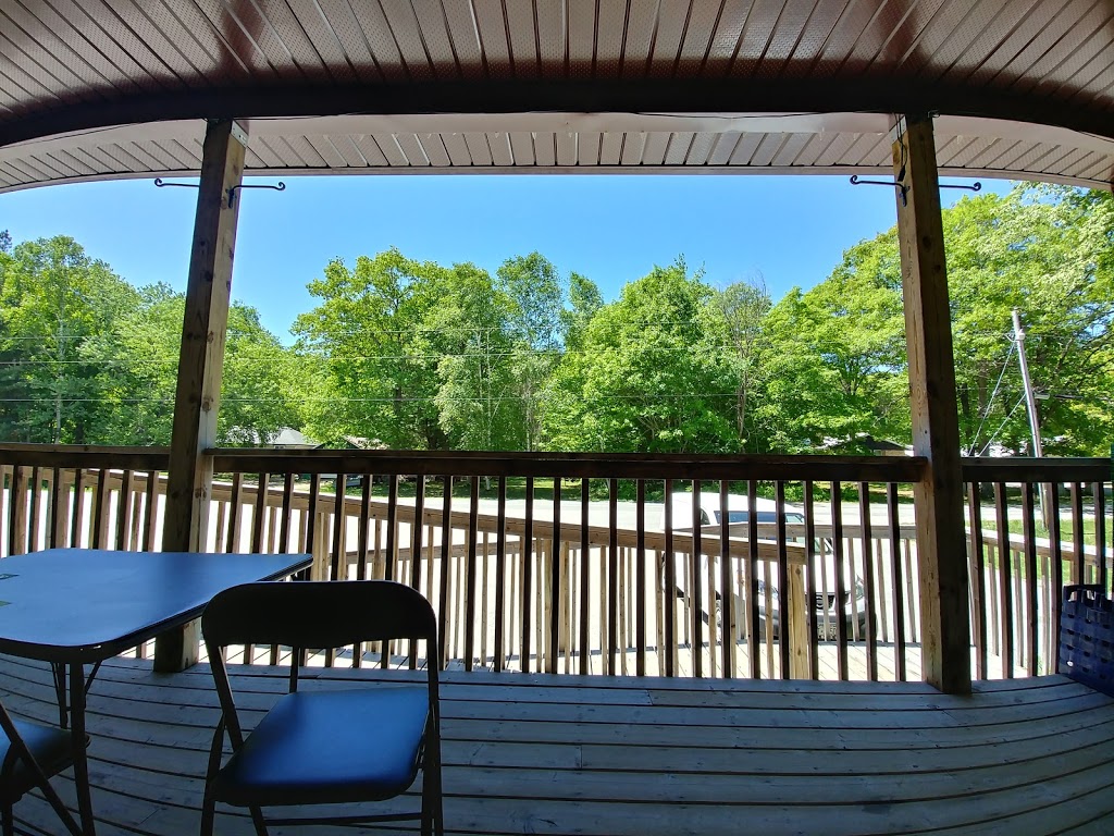 Sandy Plains Variety | 39 Sandy Plains Rd, Parry Sound, ON P2A 2W8, Canada | Phone: (705) 732-2898