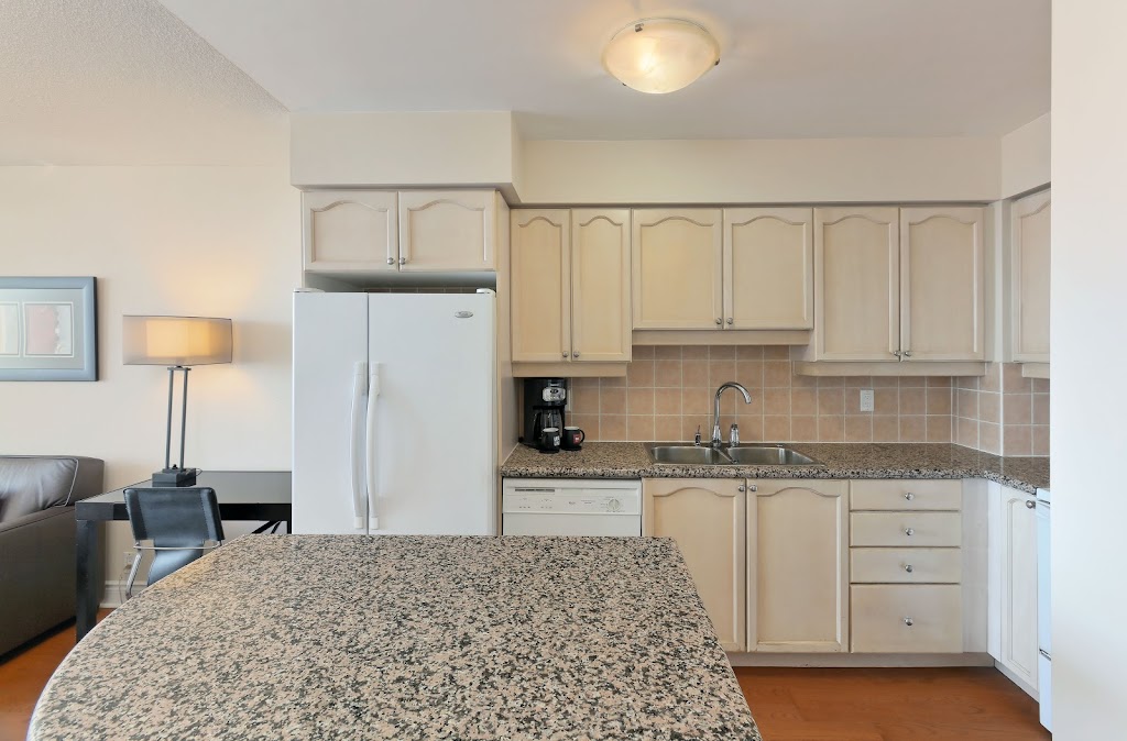 DelSuites | 80 Harrison Garden Blvd Suite 825, North York, ON M2N 7E3, Canada | Phone: (416) 296-8838
