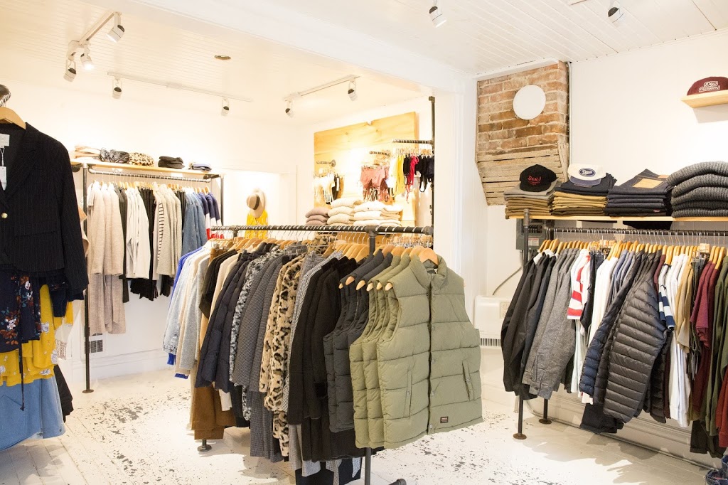 OAK CLOTHING CO. | 303 Wellington Main St, Wellington, ON K0K 3L0, Canada | Phone: (613) 399-1763