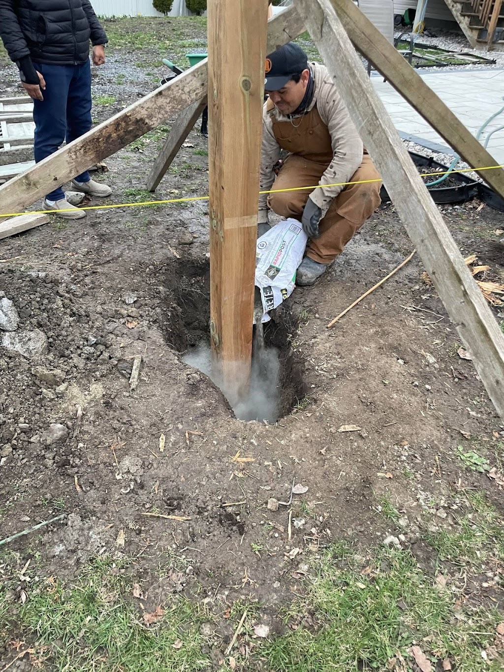 RTR Construction & Landscaping | 1015 Dakota Ave, Ottawa, ON K1G 2V8, Canada | Phone: (613) 981-0363
