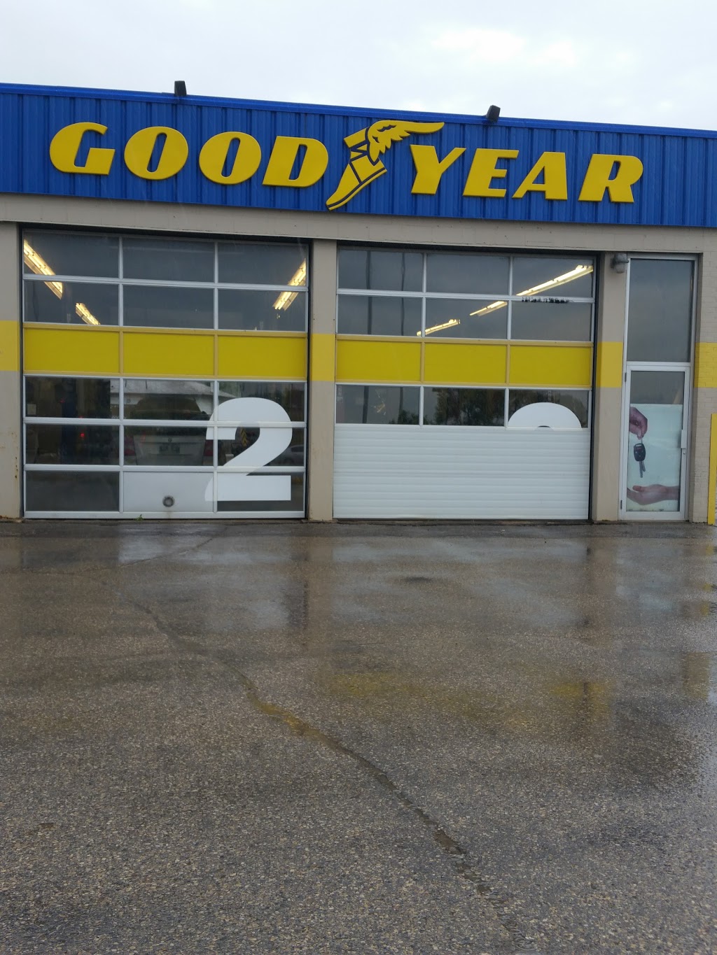 Fountain Tire | 960 Pembina Hwy, Winnipeg, MB R3T 1Z5, Canada | Phone: (204) 453-8618