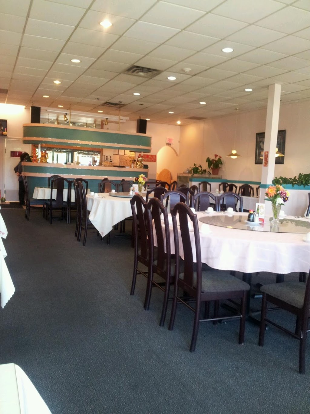Dragon Garden Restaurant | 20151 Fraser Hwy, Langley City, BC V3A 4E4, Canada | Phone: (604) 533-3289