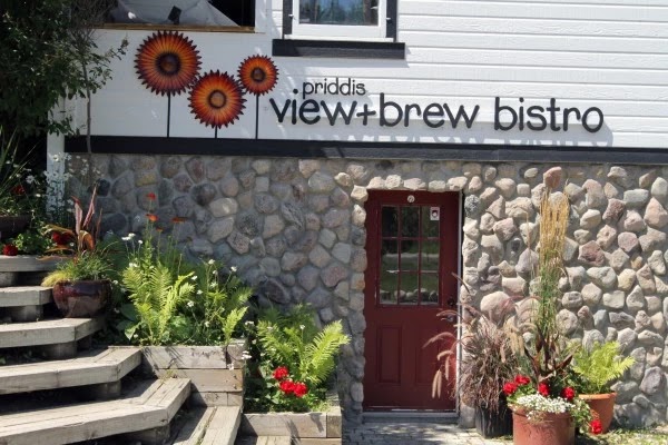Priddis View & Brew Bistro | 178067 Priddis Valley Rd W, Priddis, AB T0L 1W1, Canada | Phone: (403) 931-3611