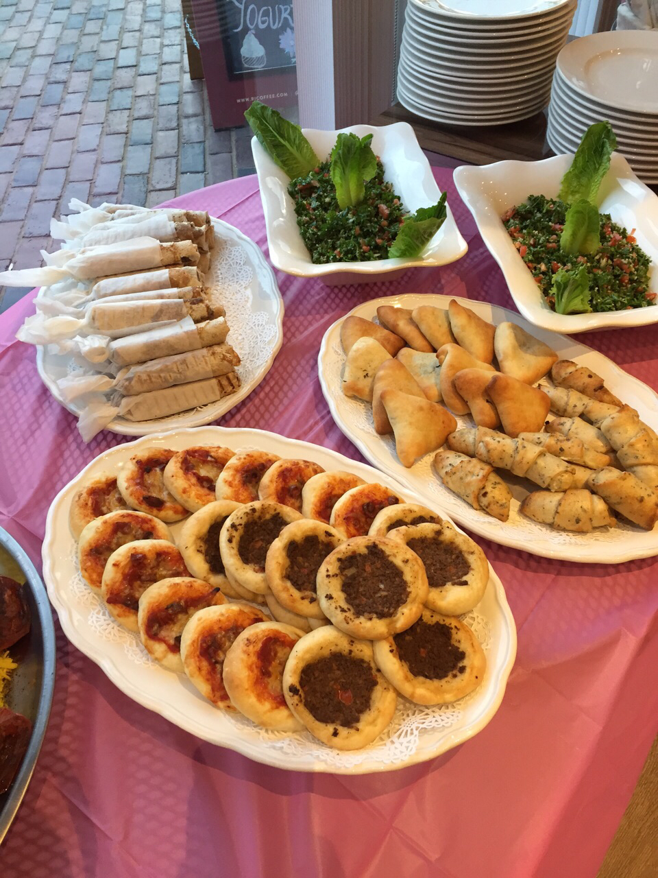 Tria Cafe & Bakery | 2525 Old Bronte Rd, Oakville, ON L6M 4J2, Canada | Phone: (905) 582-4280