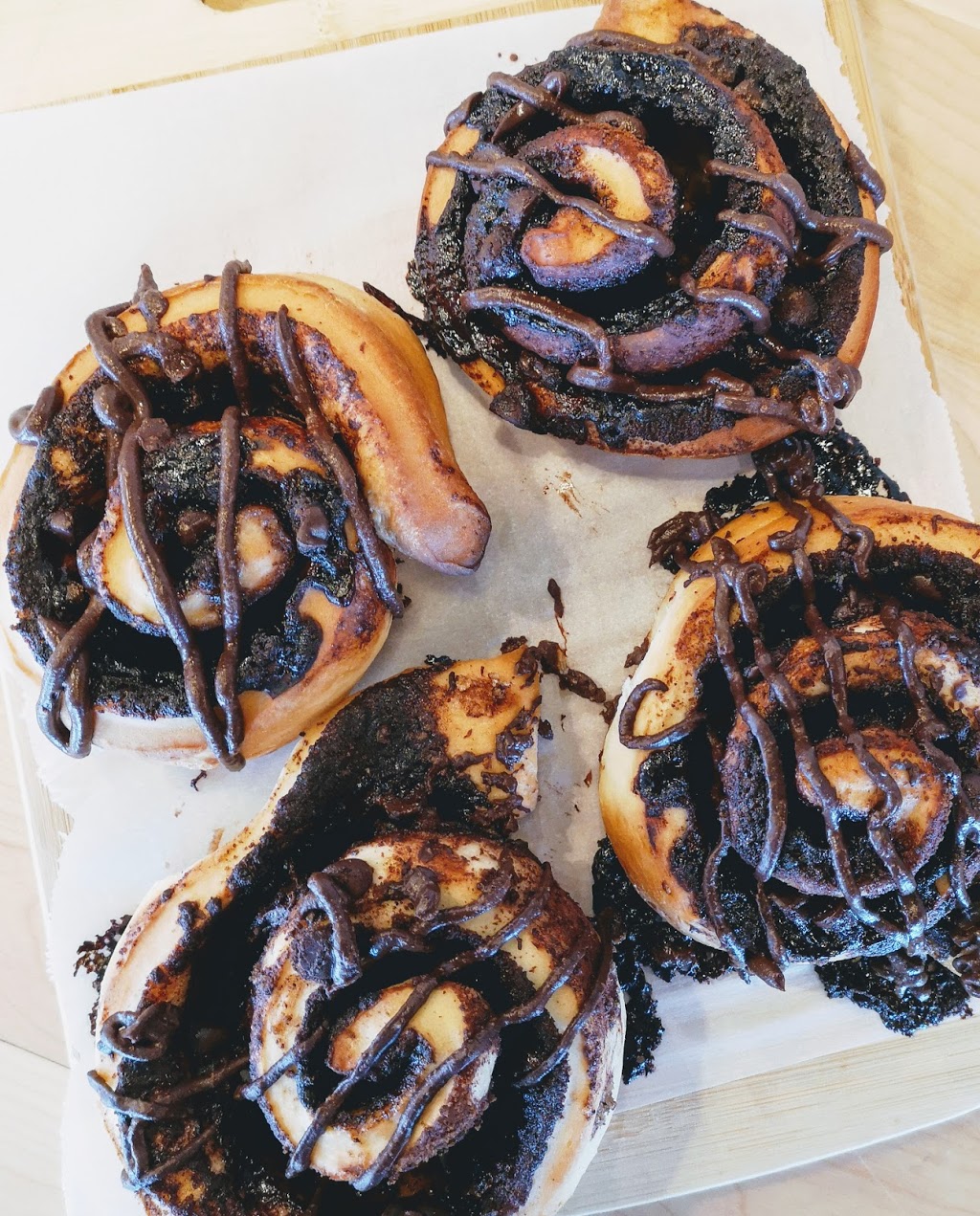 Café Cha-tee’s | 300 Rue Lewis O, Waterloo, QC J0E 2N0, Canada | Phone: (579) 380-8978