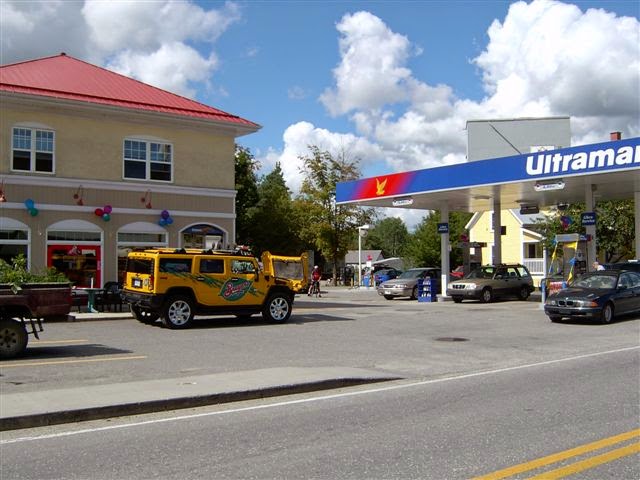 Marche Massawippi | 1160 Rue Main, Ayers Cliff, QC J0B 1C0, Canada | Phone: (819) 838-1515