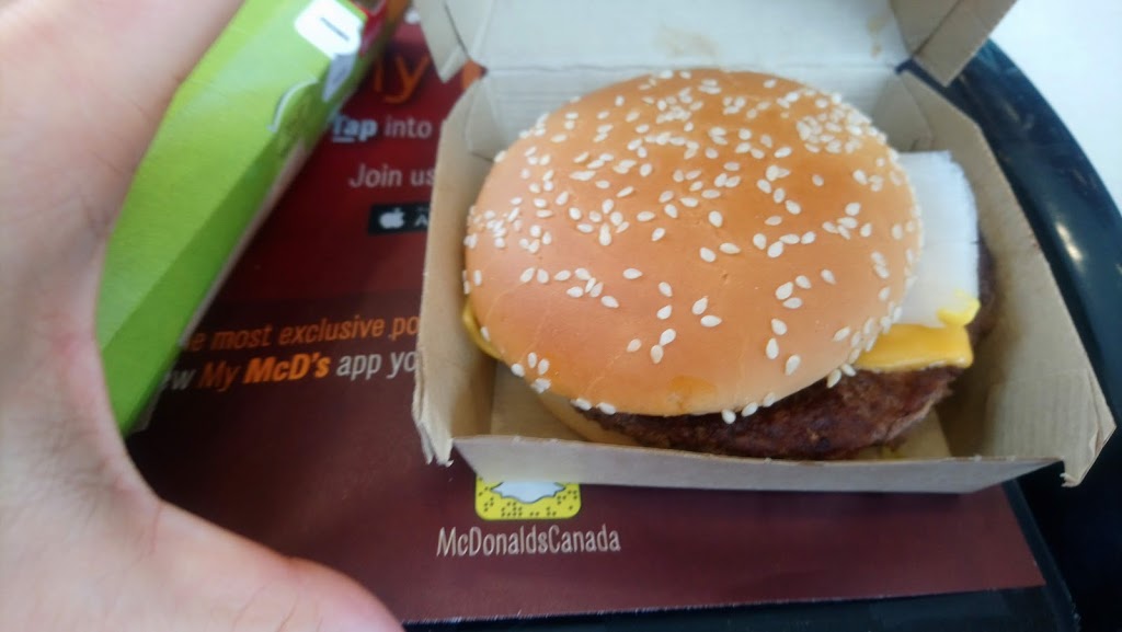 McDonalds | 1074 Wellington Rd, London, ON N6E 1M2, Canada | Phone: (519) 691-1042
