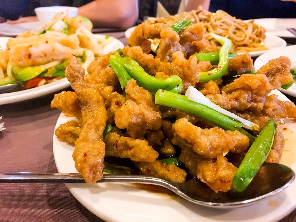 Ginger Beef Bistro House | 388 Country Hills Blvd NE #400, Calgary, AB T3K 5J6, Canada | Phone: (403) 265-1616