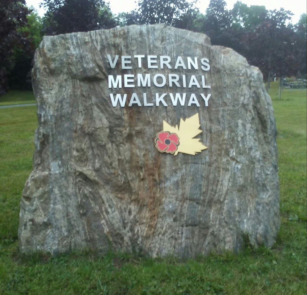 Veterans Walkway / Cenotaph | 3131 Old Perth Rd, Almonte, ON K0A 1A0, Canada | Phone: (613) 256-2064