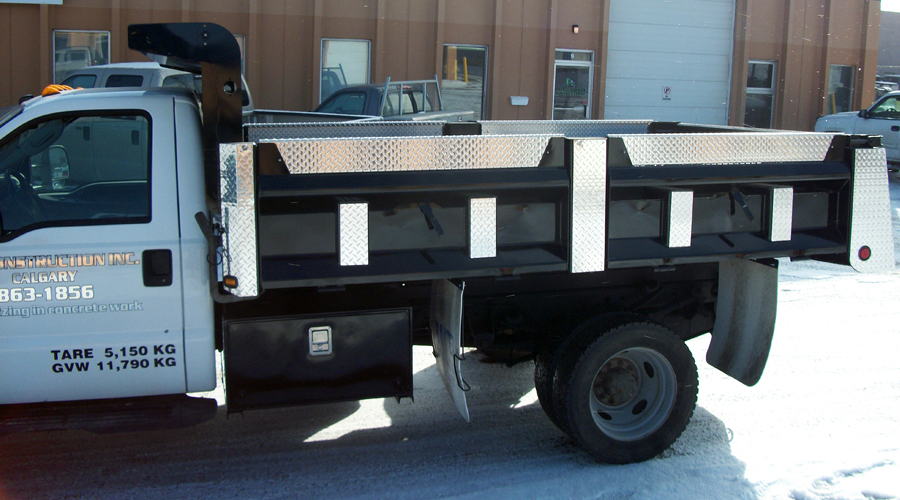 Rig Pro Painting & Fabrication Inc | 4451 61 Ave SE, Calgary, AB T2C 1Z6, Canada | Phone: (403) 264-0740