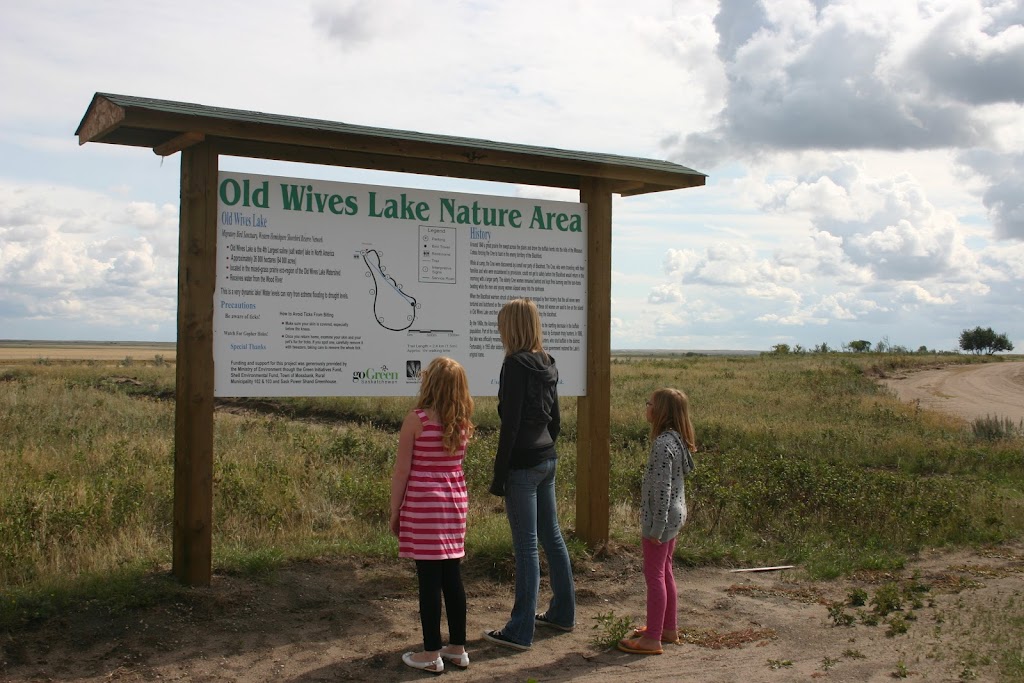 Town Of Mossbank | 311 Main St, Mossbank, SK S0H 3G0, Canada | Phone: (306) 354-2294