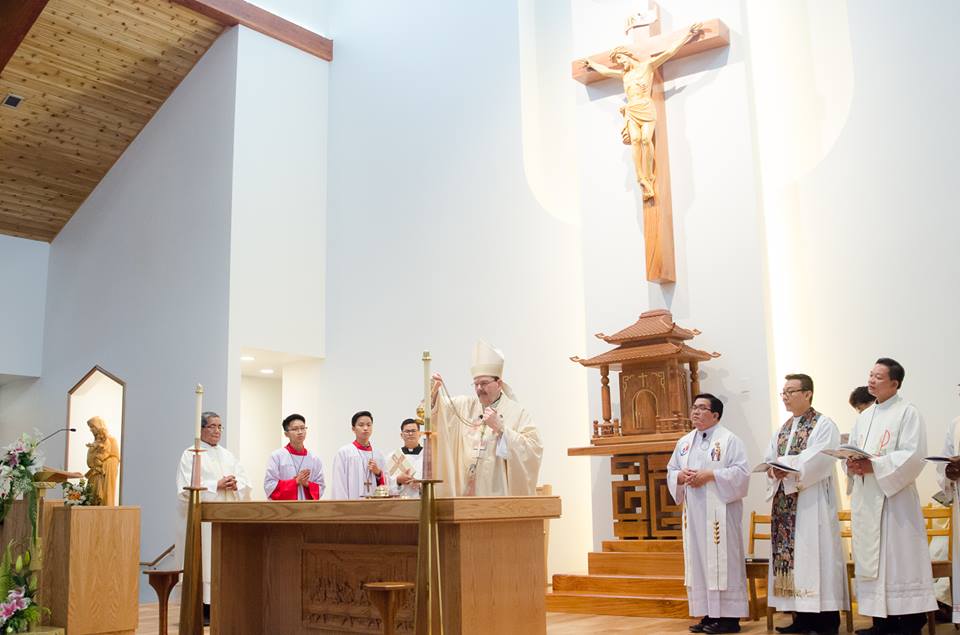 St Philip Minh Catholic Church | 615 La Fleche St, Winnipeg, MB R2J 0C9, Canada | Phone: (204) 231-2173