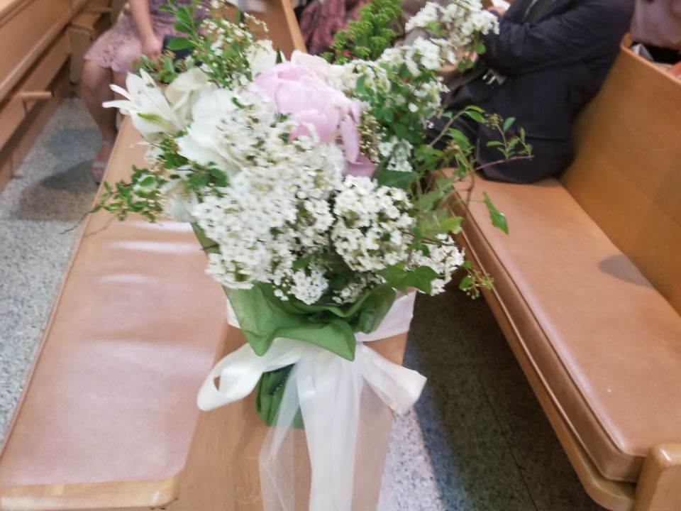 Brothers Flowers | 2231 Victoria Park Ave, Scarborough, ON M1R 1V8, Canada | Phone: (416) 839-4442