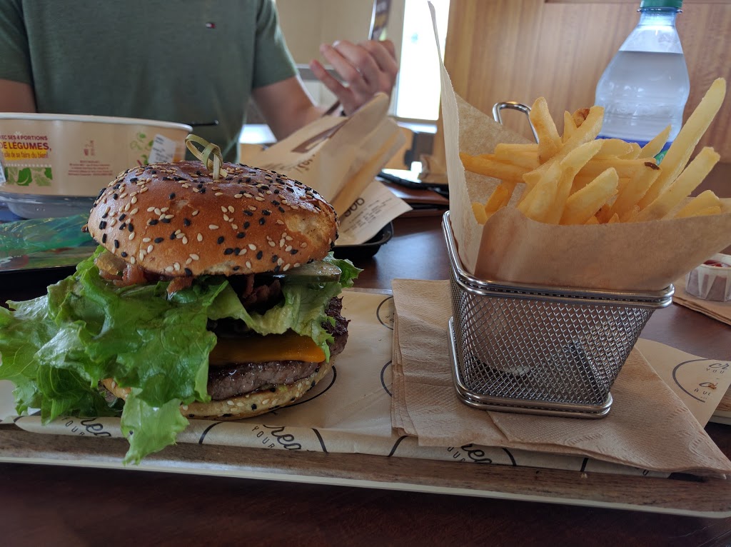 McDonalds | 5995 Mavis Rd, Mississauga, ON L5R 3T7, Canada | Phone: (905) 712-4335