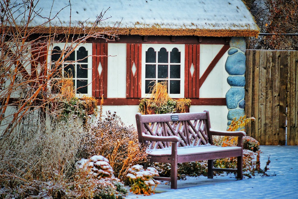 English Garden Entrance | 460 Assiniboine Park Dr, Winnipeg, MB R3P 2N7, Canada | Phone: (204) 927-6000