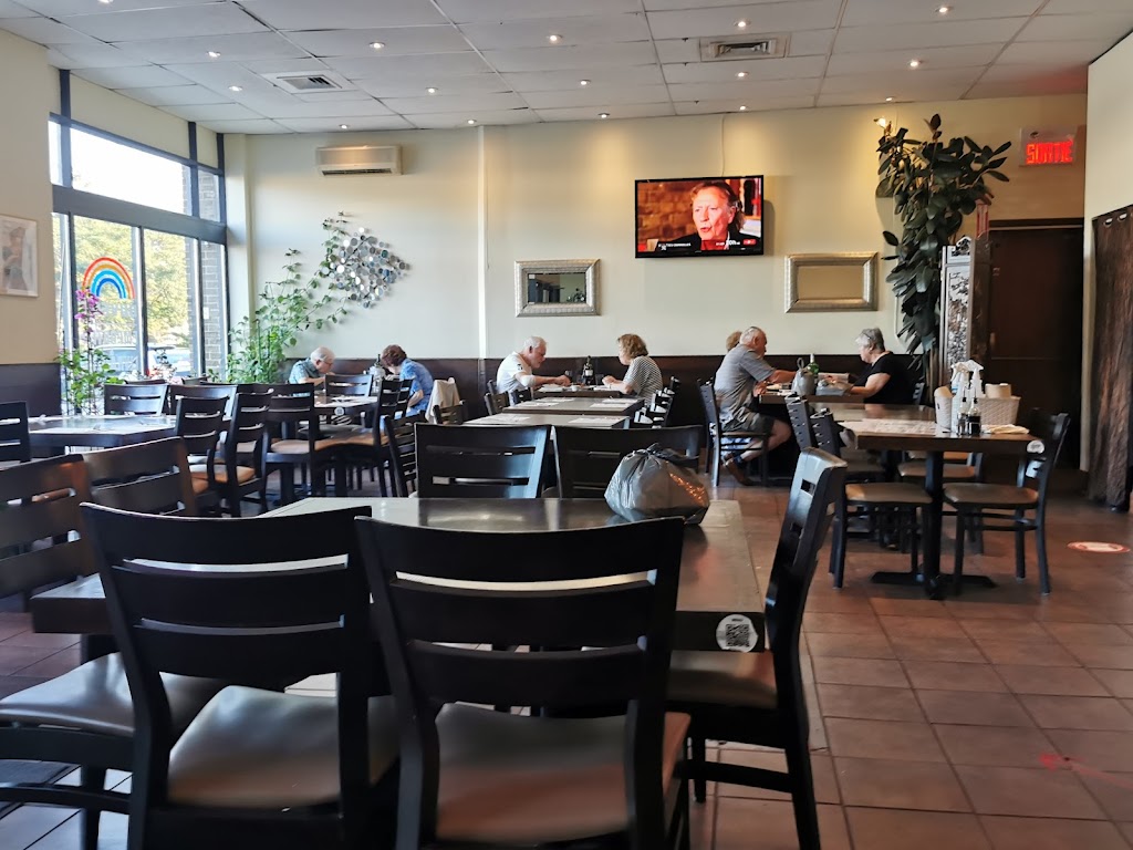 Hương Xưa Restaurant | 7061 Rue Jarry E, Anjou, QC H1J 1G3, Canada | Phone: (438) 380-8808