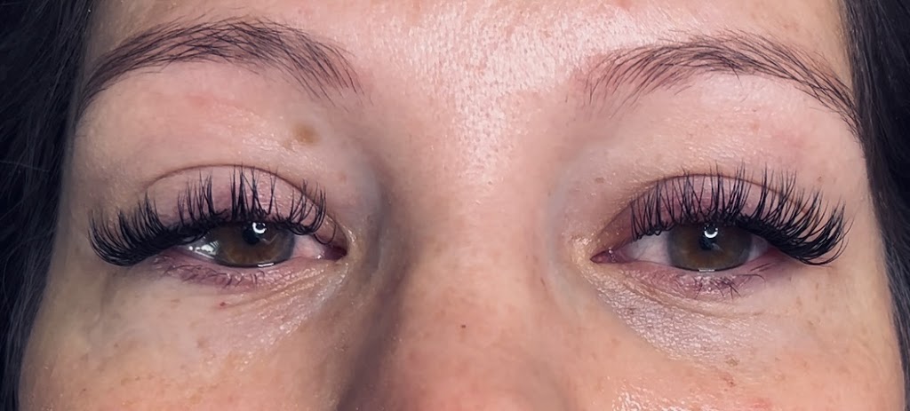 A Good Lashing | 240 Peach Tree Blvd, St Thomas, ON N5R 0J4, Canada | Phone: (519) 709-8833