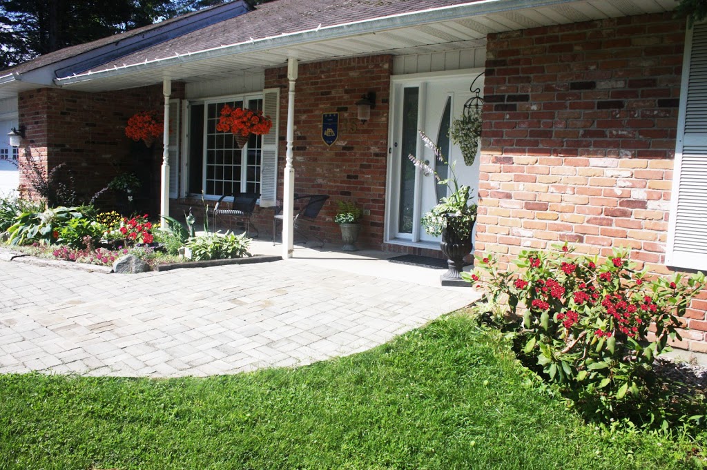 Andante Gîte Bed and Breakfast | 15 Rue Pontiac, Cantley, QC J8V 3B3, Canada | Phone: (819) 607-0996