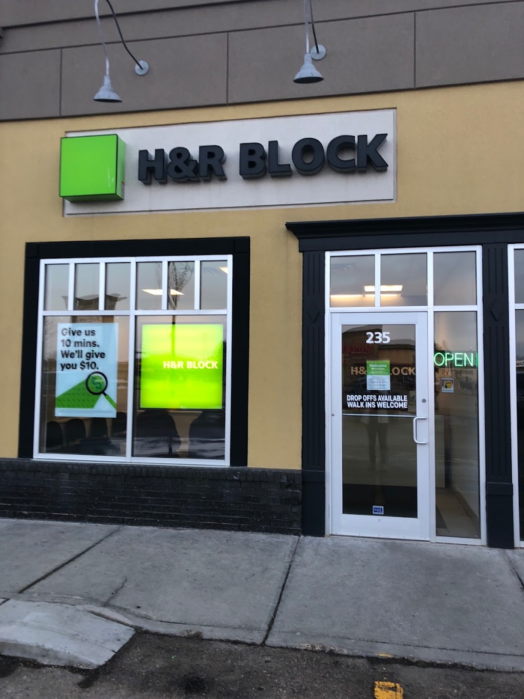 H&R Block | 140 St Albert Trail #235, St. Albert, AB T8N 7C8, Canada | Phone: (780) 458-0877