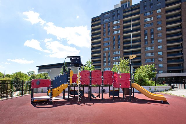 190 Cityview Apartments | 190 Clark Blvd, Brampton, ON L6T 4A8, Canada | Phone: (905) 230-5190