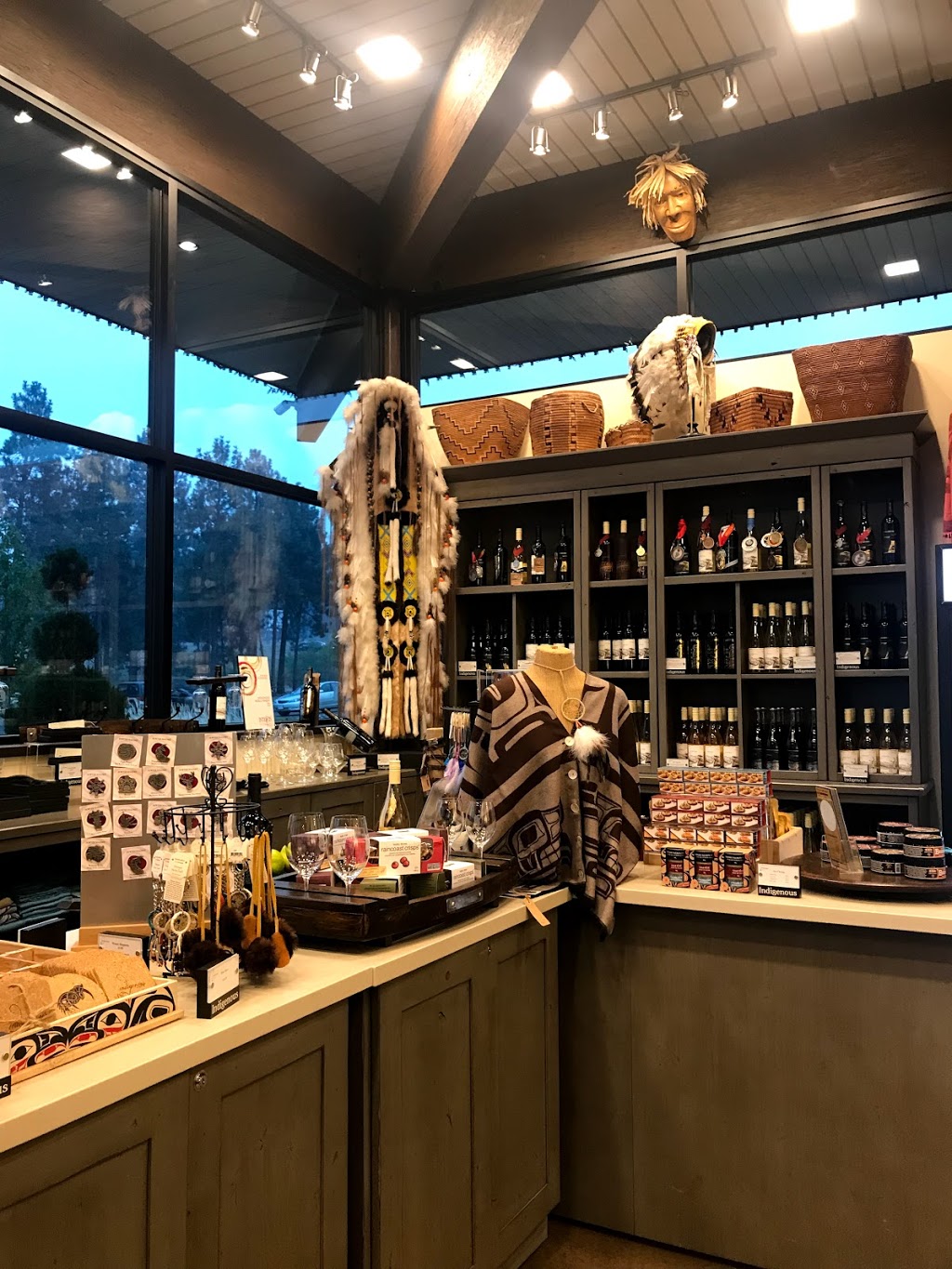 Red Fox Club | 2218 Horizon Drive E,, West Kelowna, BC V1Z 3L4, Canada | Phone: (778) 755-6360