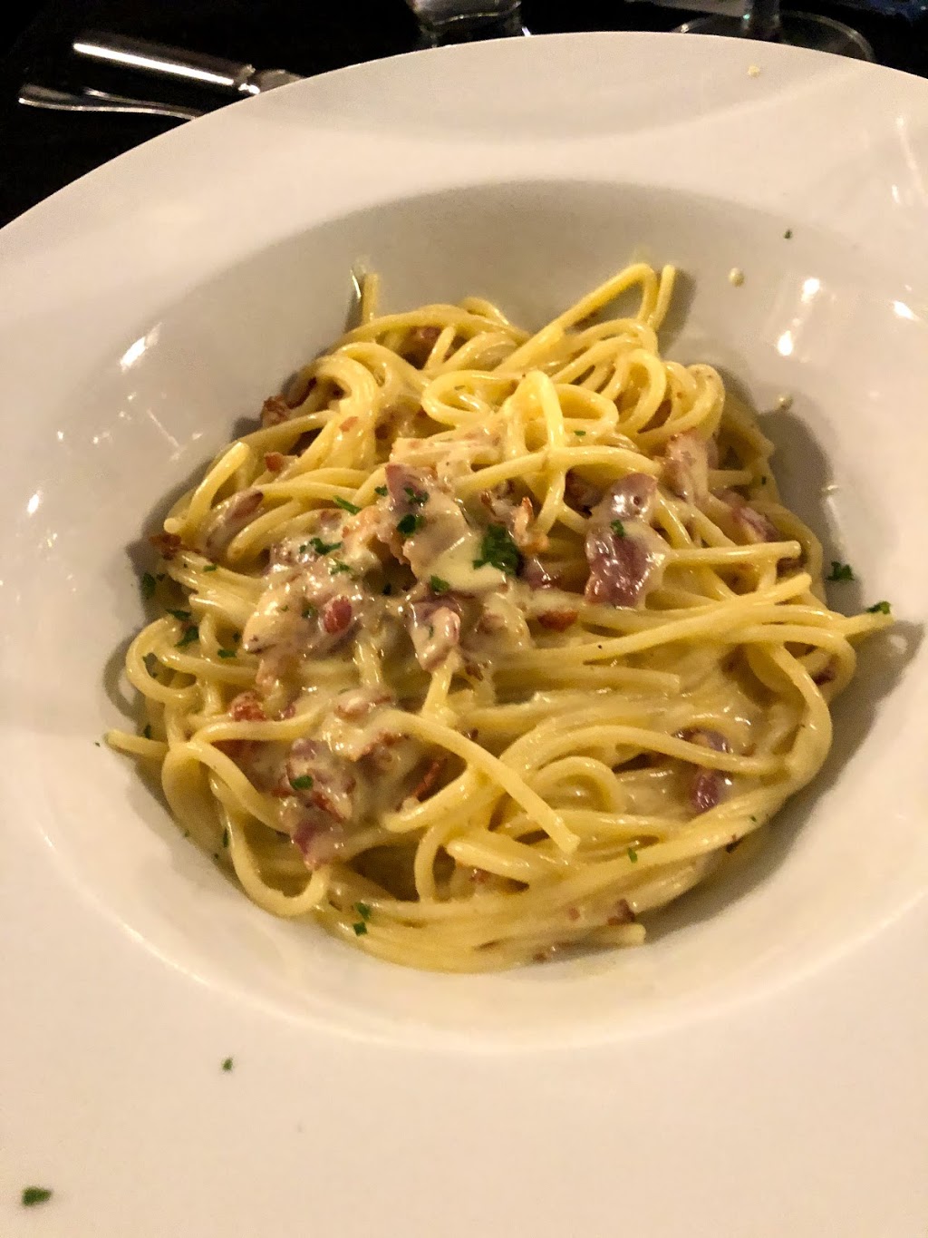 La Strada Restaurant | 697 Bank St, Ottawa, ON K1S 3T8, Canada | Phone: (613) 567-2066