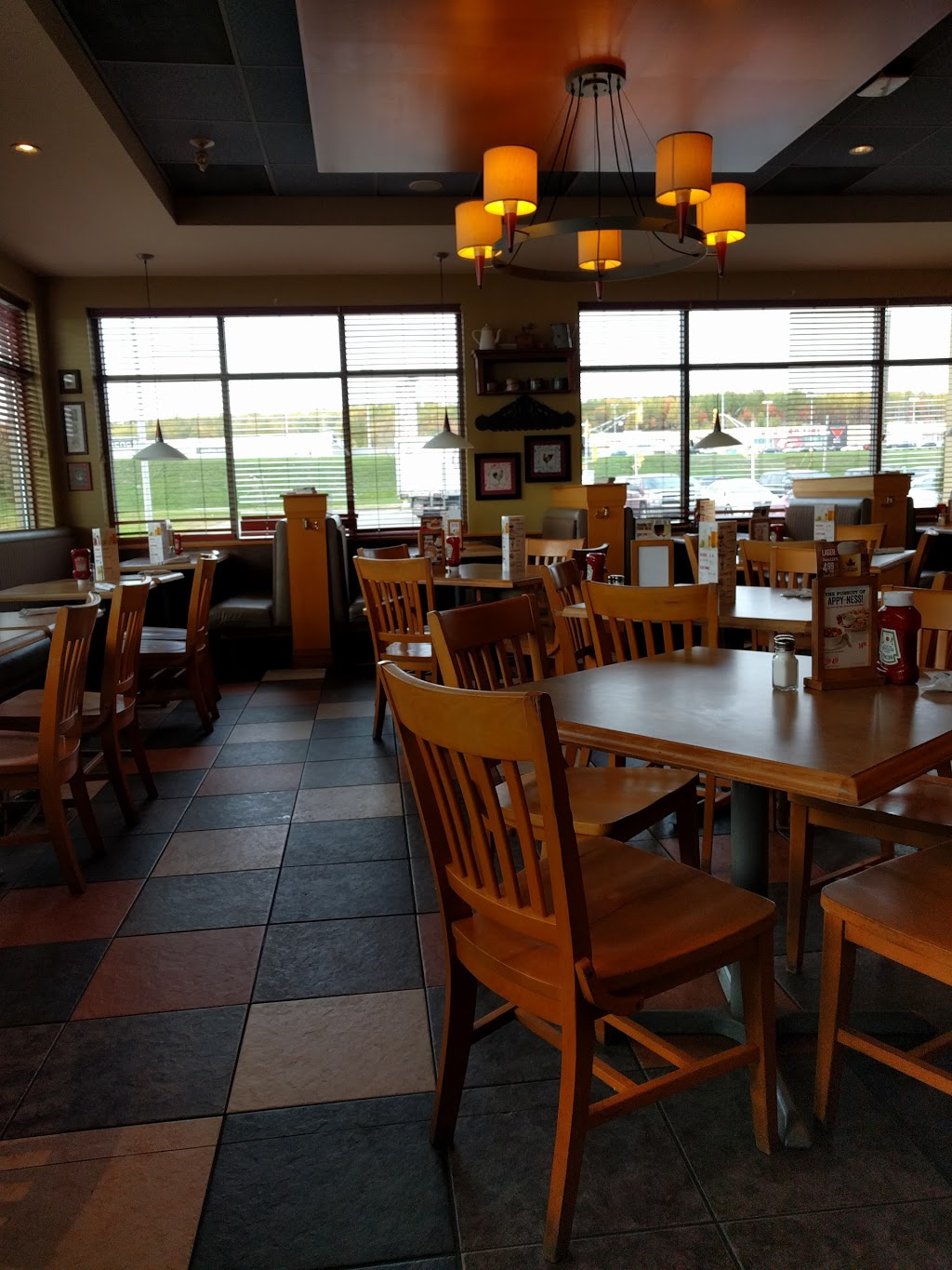 Swiss Chalet | 660 Westville Rd, New Glasgow, NS B2H 2J8, Canada | Phone: (902) 752-5013