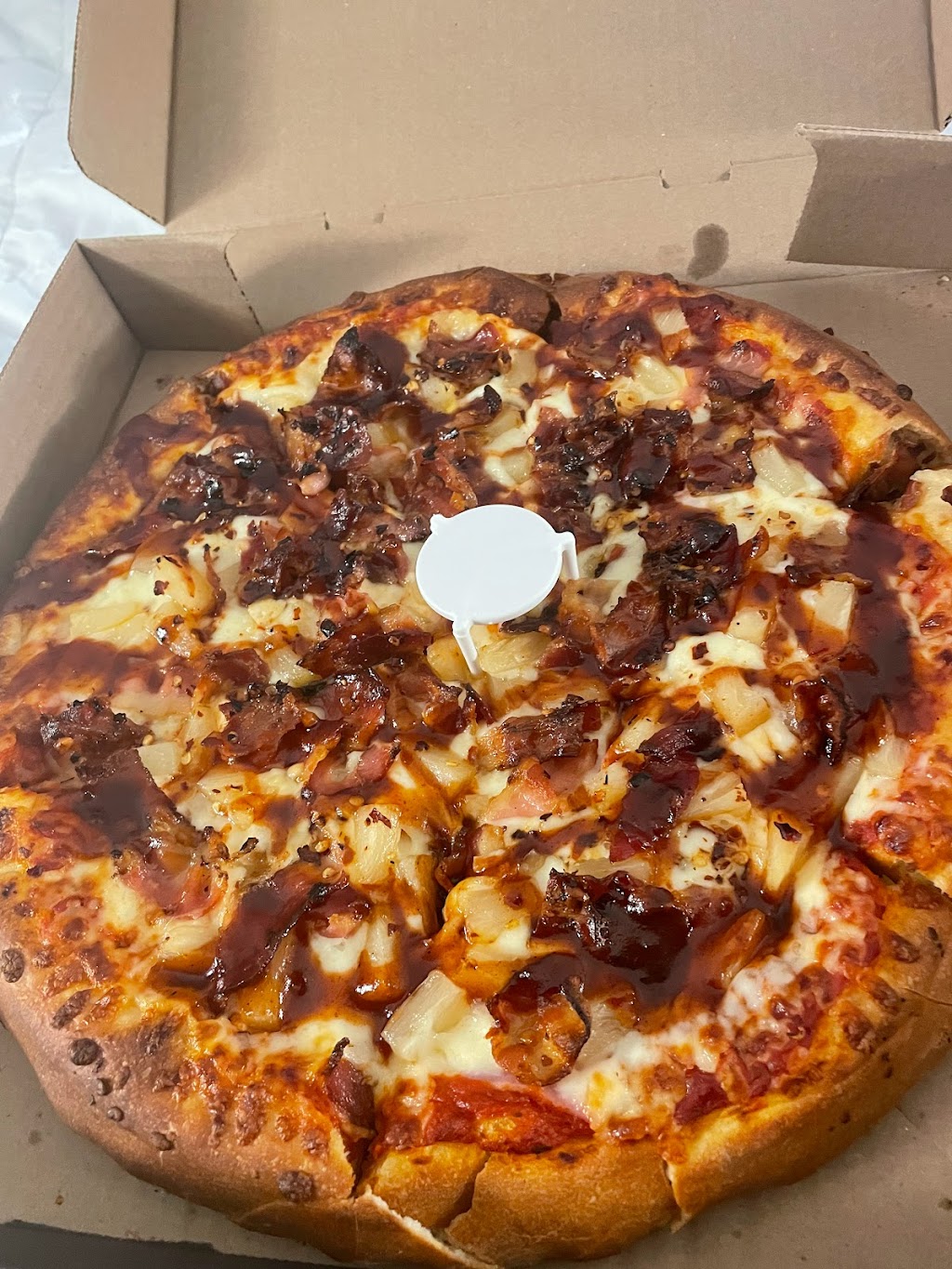 Gabriel Pizza | Hunt Club Road, 2446 Bank St, Ottawa, ON K1V 1A8, Canada | Phone: (613) 319-7777