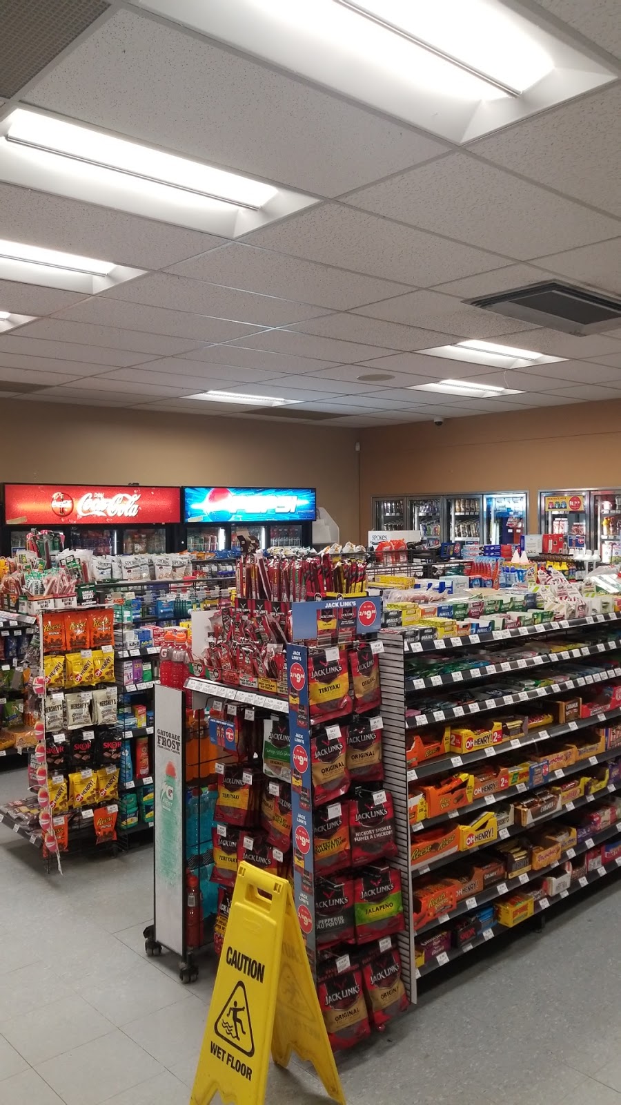 ESSO CIRCLE K | 30 Victoria St S, Tweed, ON K0K 3J0, Canada | Phone: (613) 478-5900