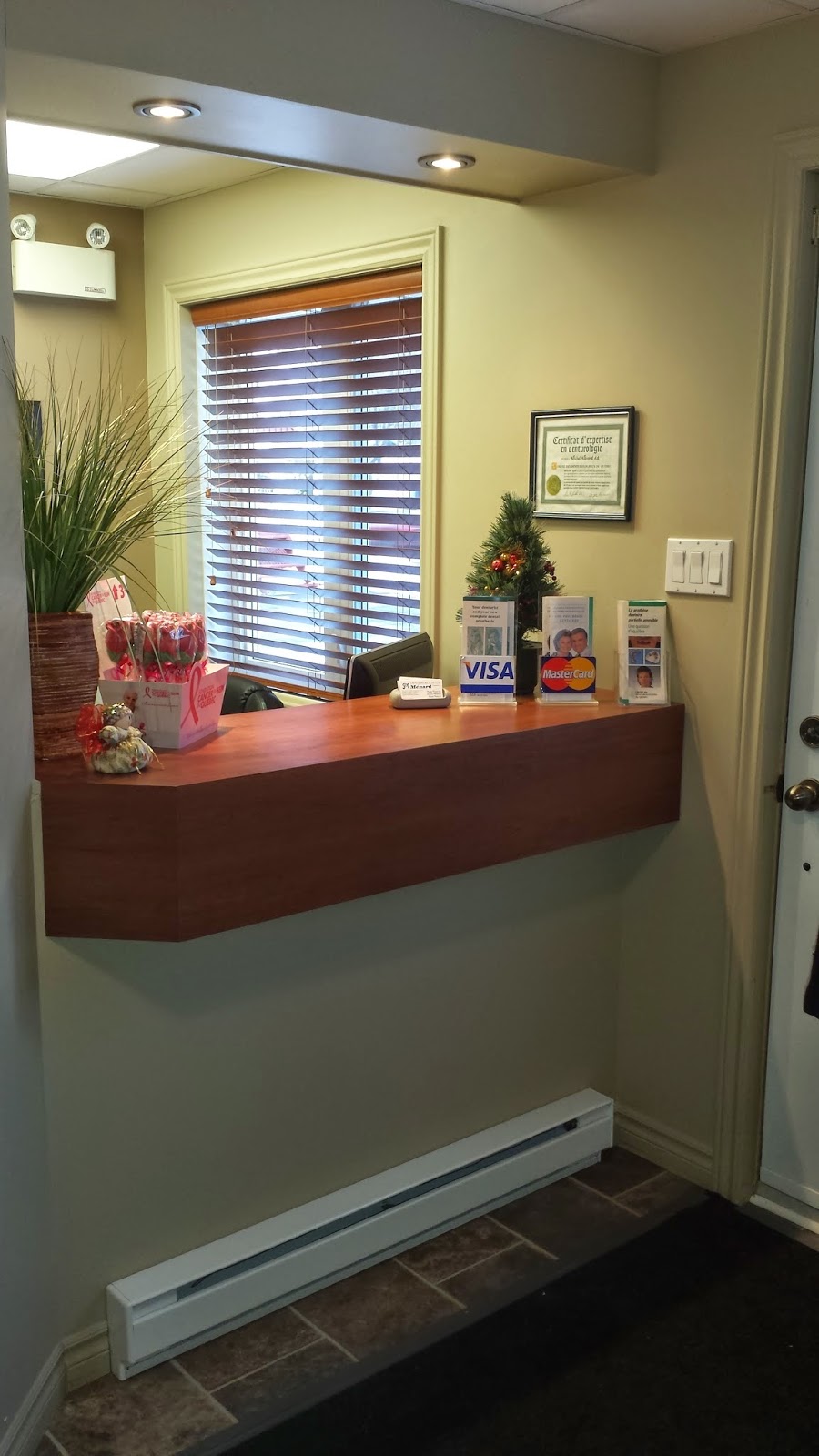 M Menard denturists | 50 Rue Sainte Catherine, Saint-Polycarpe, QC J0P 1X0, Canada | Phone: (450) 265-3332