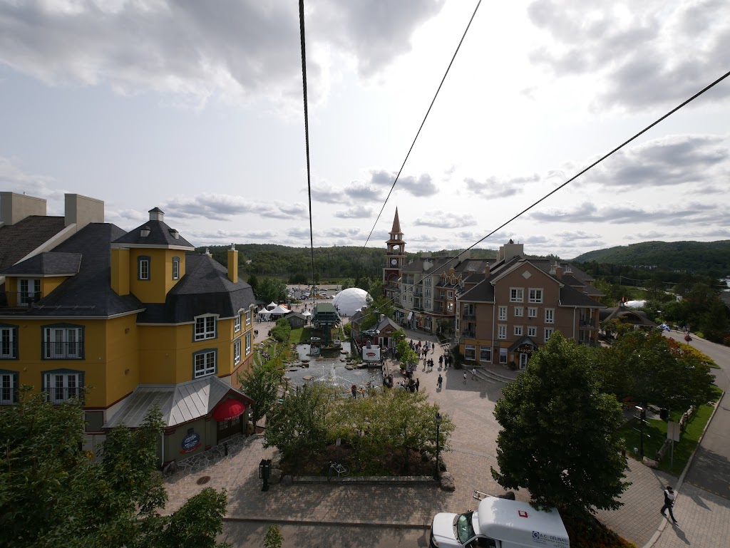 Auberge du Bois Jolit | Chem. de la Paroi, Mont-Tremblant, QC J8E 2G1, Canada | Phone: (819) 425-6886