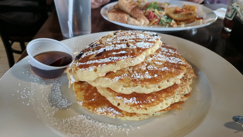 Eggcetra Restaurant & Deli | 200 Victoria Rd S #16, Guelph, ON N1E 5R1, Canada | Phone: (519) 767-6760