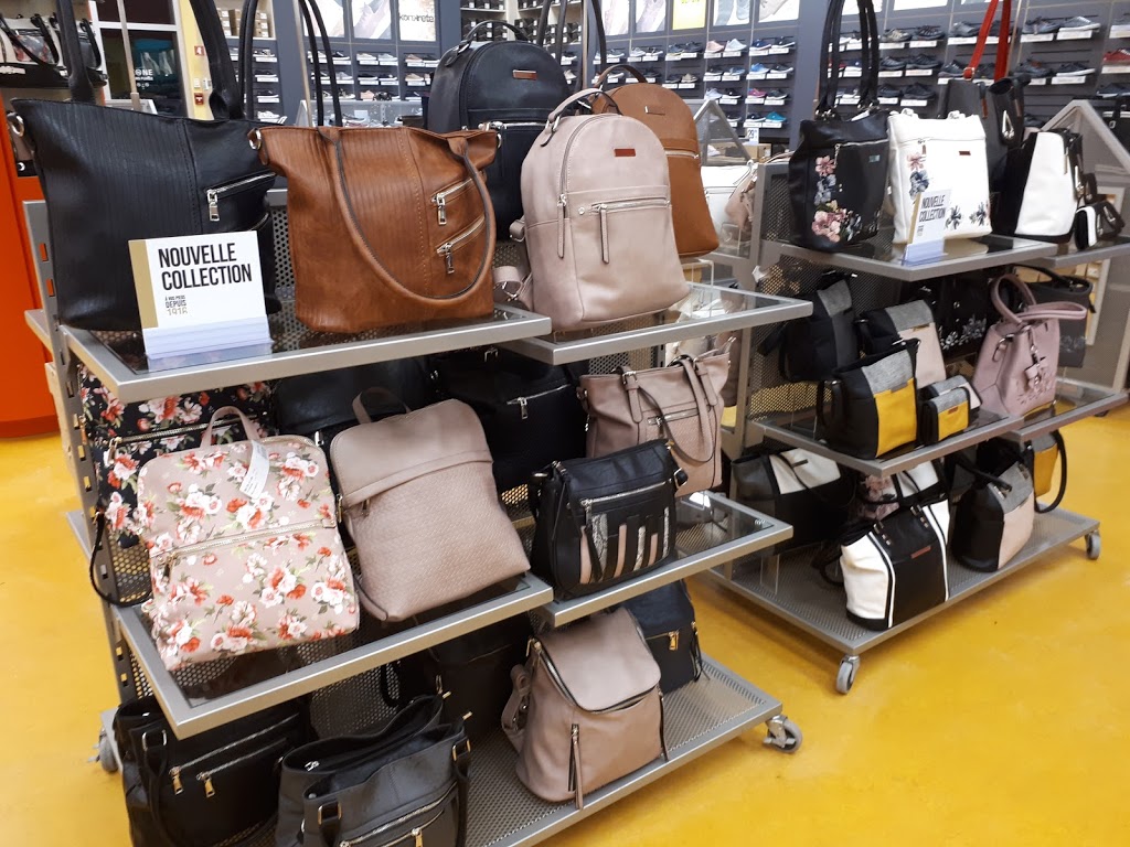 Chaussures Yellow | 582 Chemin de Touraine #1206, Boucherville, QC J4B 5E4, Canada | Phone: (450) 641-1411