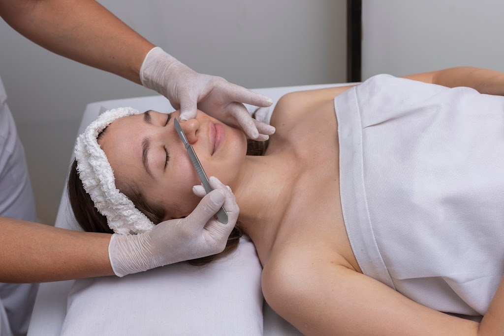 Velvet Beauty Bar Inc | Exhibition Cres, Brampton, ON L7A 4B9, Canada | Phone: (416) 315-8197