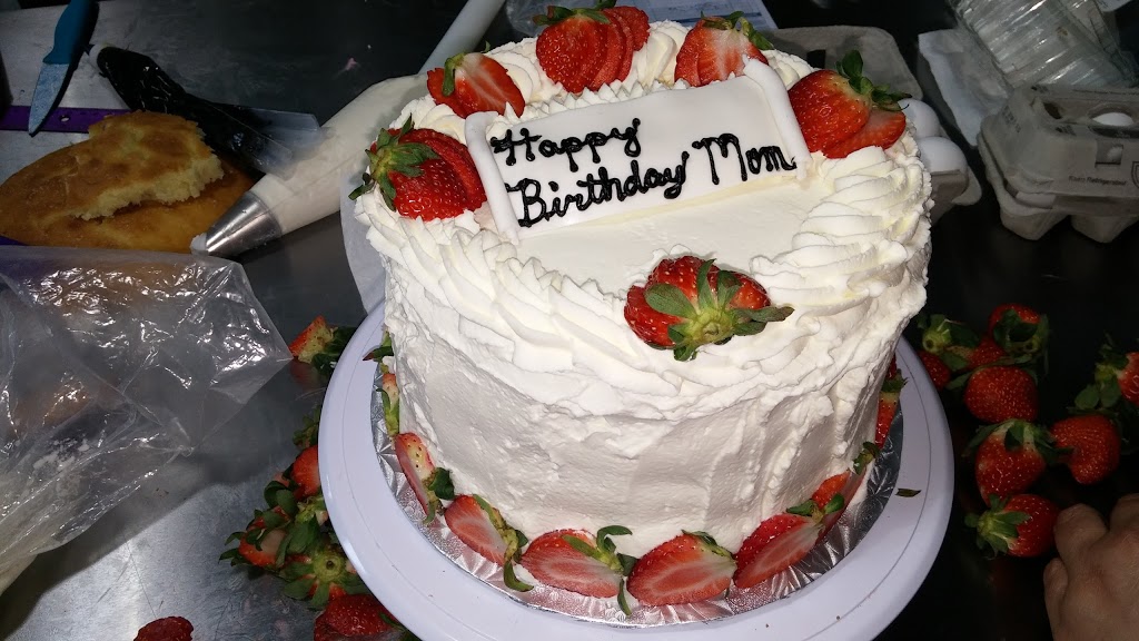 Double Frosted Bakery | 1133 Notre Dame Ave, Sudbury, ON P3A 2T7, Canada | Phone: (705) 566-2839
