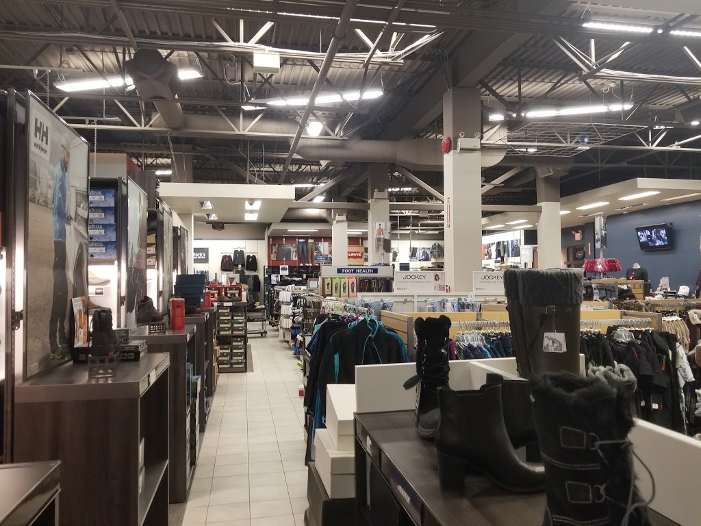 Marks | 5500 Sunshine Coast Hwy #308, Sechelt, BC V0N 3A0, Canada | Phone: (604) 885-5858