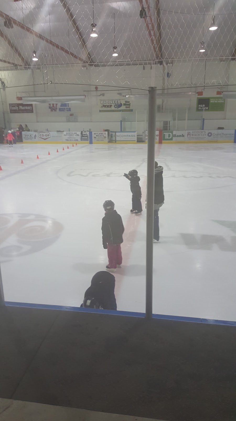 Wetaskiwin Civic Centre Twin Arenas | 4519 50 Ave, Wetaskiwin, AB T9A 2S1, Canada