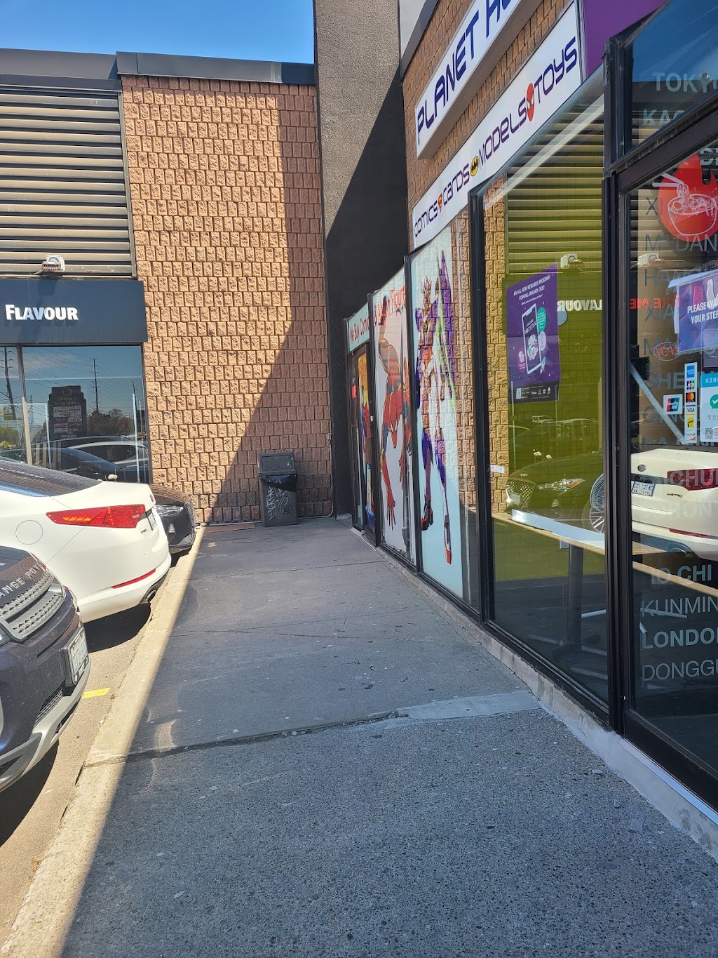 Planet Hobby Comics & Games | 720 Burnhamthorpe Rd W unit 31A, Mississauga, ON L5C 3X3, Canada | Phone: (905) 897-5470