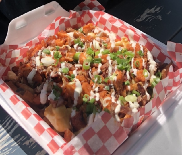 Tristans Tasty Eatz | 2222 ON-60, Huntsville, ON P1H 2J6, Canada | Phone: (705) 783-4215